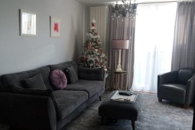 Lounge with a Christmas tree