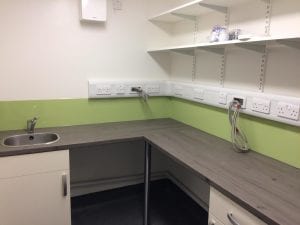 sink and desktop internal works Moorgate vets group