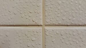 grout between tiles