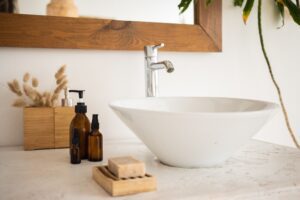 clean bathroom